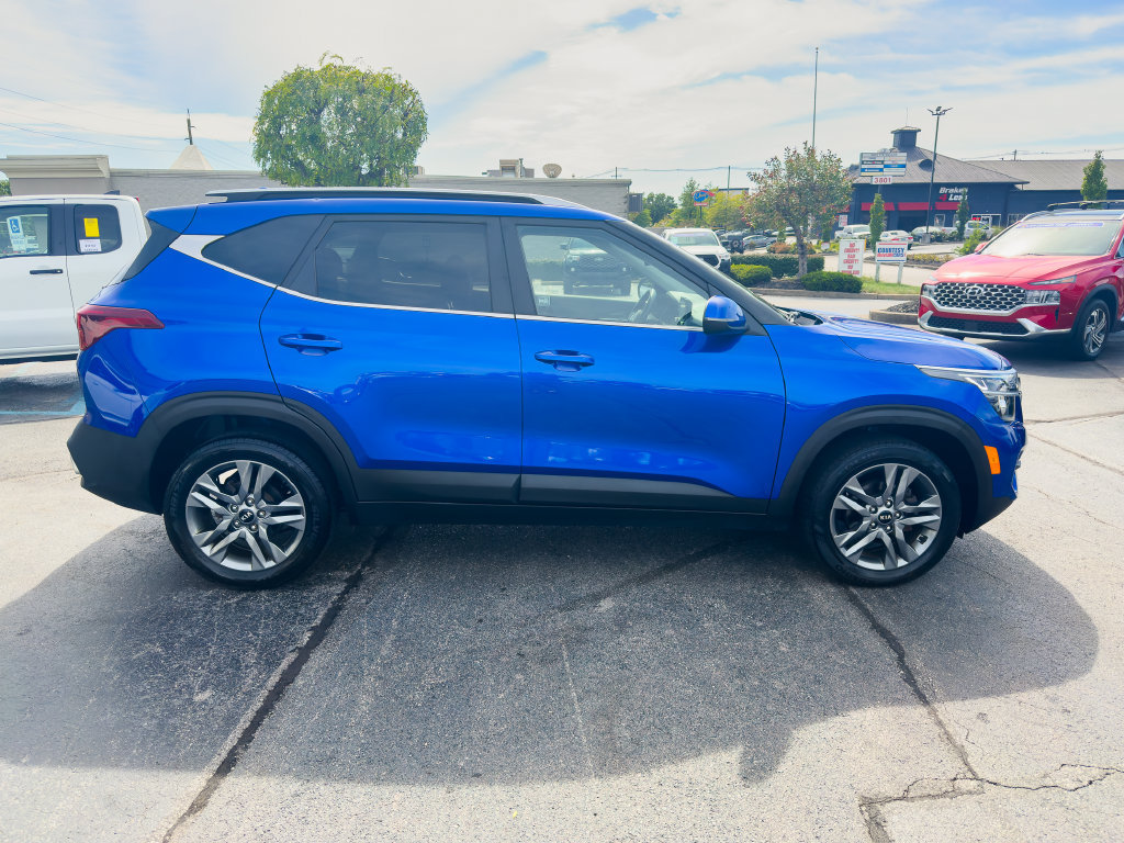 Used 2021 Kia Seltos S FWD image 4