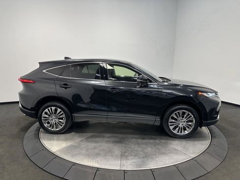 Used 2021 Toyota Venza Limited w/ Advanced Technology Package AWD/4WD image 8
