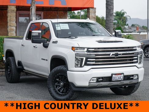 Used 2022 Chevrolet Silverado 2500 High Country w/ Z71 Off-Road Package image 2