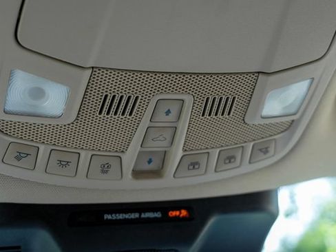 Used 2024 Ford Expedition Limited AWD/4WD image 84