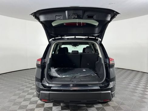 Certified 2026 Nissan Rogue SV FWD image 41