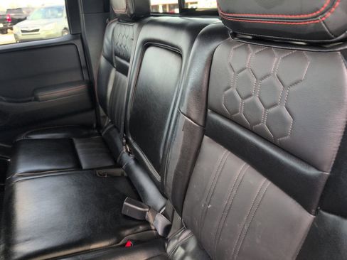 Used 2023 Nissan Frontier PRO-4X w/ Pro-4X Premium Package image 33