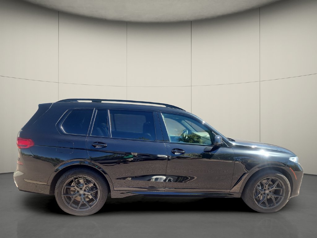 Used 2019 BMW X7 xDrive50i w/ M Sport Package AWD/4WD image 8