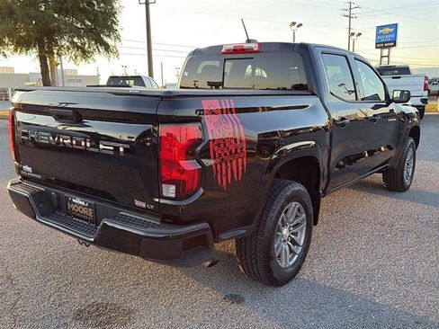Used 2024 Chevrolet Colorado LT w/ LT Convenience Package II image 7
