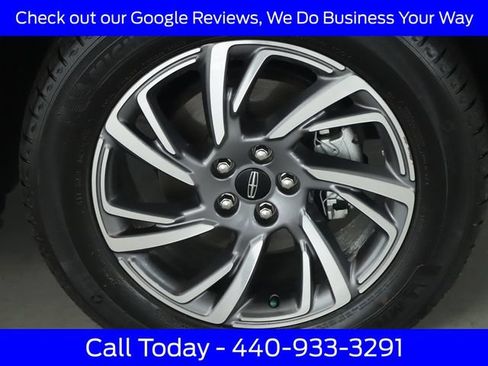 Used 2023 Lincoln Corsair AWD image 13