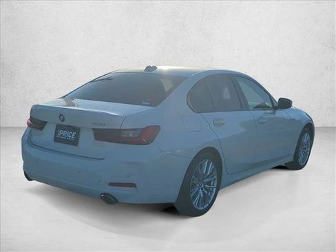 Certified 2023 BMW 330i Sedan w/ Convenience Package RWD image 5