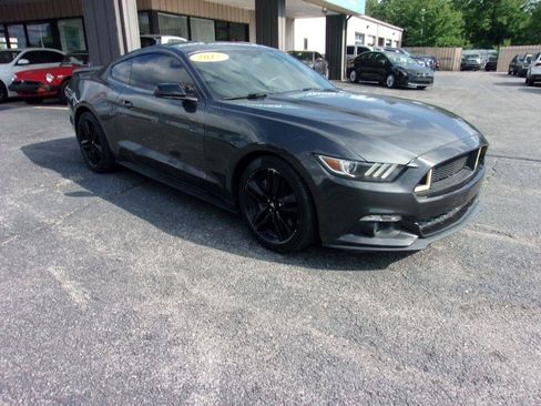 Used 2017 Ford Mustang Premium w/ Ecoboost Performance Package RWD image 7