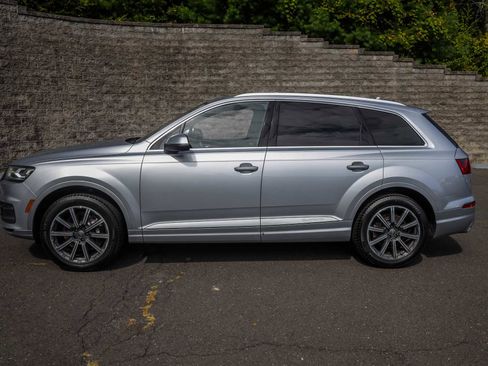 Used 2017 Audi Q7 3.0T Premium Plus w/ Premium Plus Package image 9