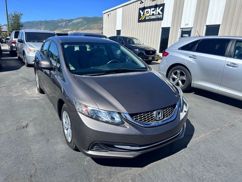 Used 2013 Honda Civic LX image 1