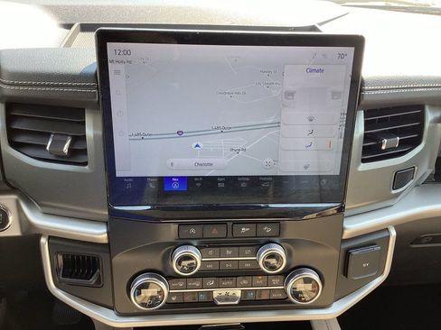 Used 2024 Ford Expedition Max XLT AWD/4WD image 16