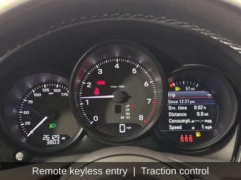 Used 2023 Porsche Macan w/ Premium Package Plus AWD/4WD image 19