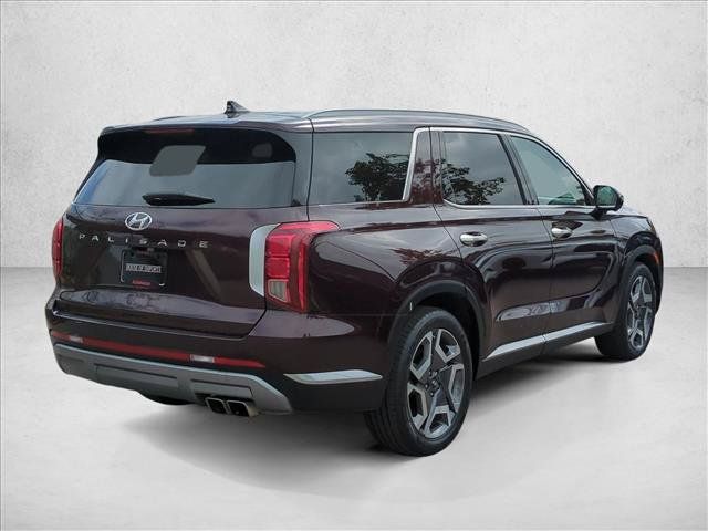 Used 2024 Hyundai Palisade Limited FWD image 5