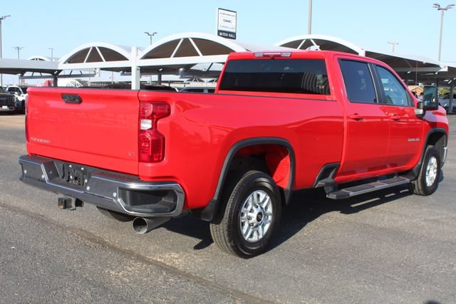 Used 2025 Chevrolet Silverado 2500 LT w/ Safety Package AWD/4WD image 3