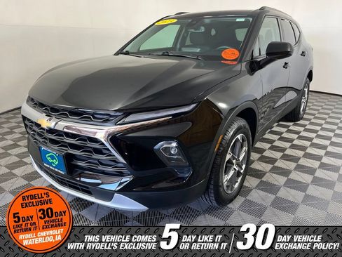 Used 2023 Chevrolet Blazer LT w/ Convenience Package AWD/4WD image 12