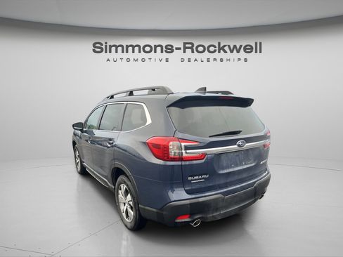 Used 2024 Subaru Ascent Premium w/ Convenience Package image 5