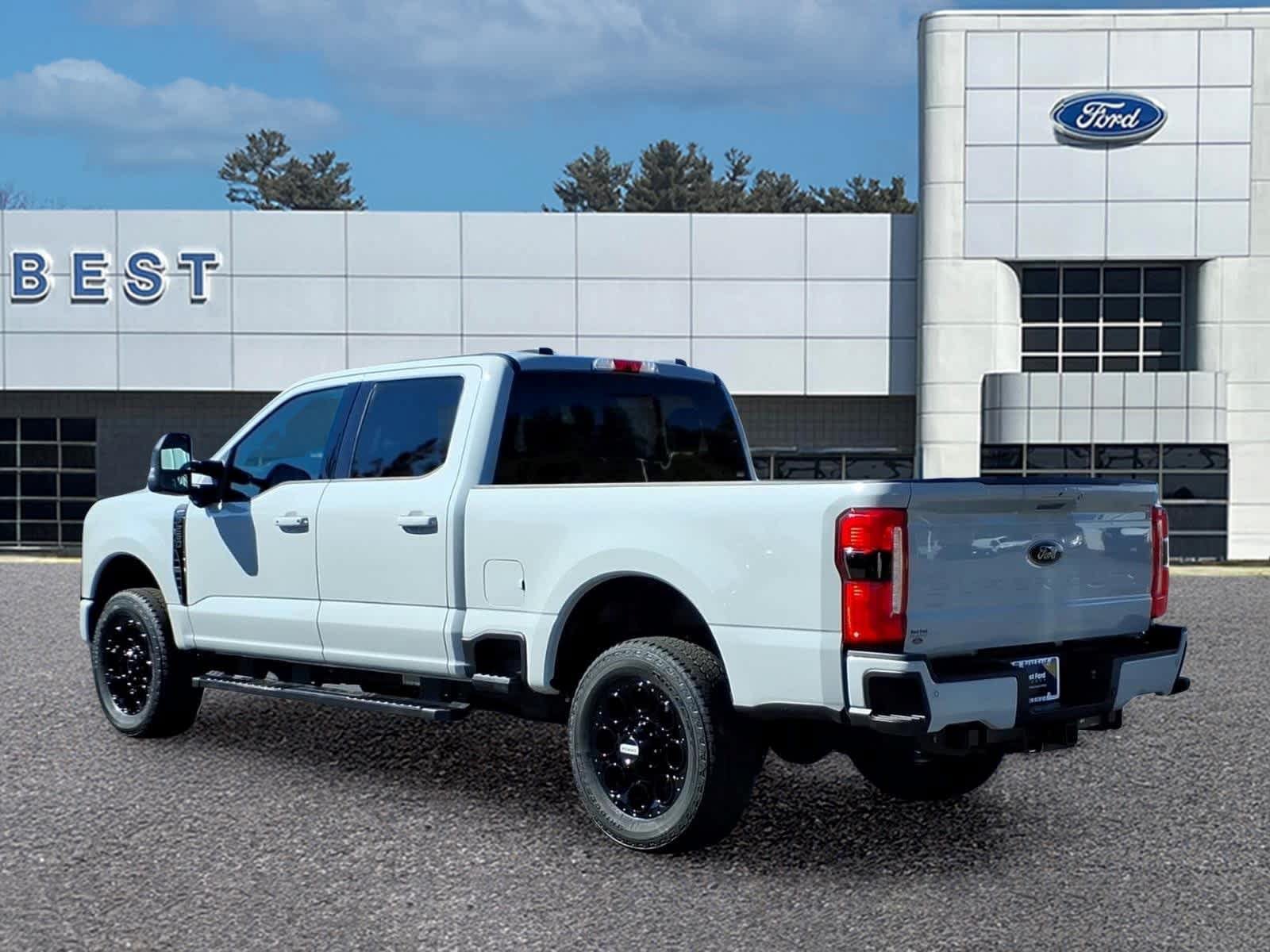 Used 2025 Ford F250 Lariat w/ Lariat Ultimate Package AWD/4WD image 4