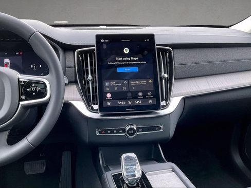 New 2026 Volvo XC90 B6 Ultra w/ Protection Package Premier AWD/4WD image 6