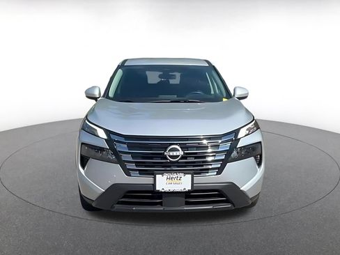 Used 2025 Nissan Rogue SV FWD image 4