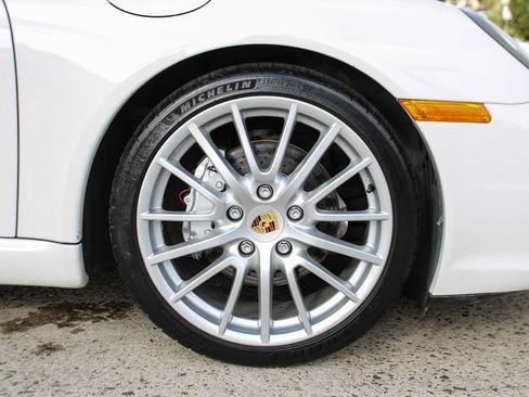Used 2005 Porsche 911 Carrera RWD image 14