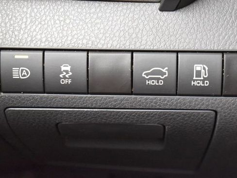 Used 2024 Toyota Camry LE w/ Convenience Package FWD image 23