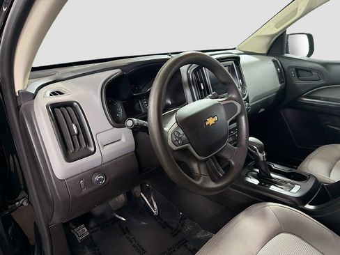 Used 2022 Chevrolet Colorado W/T w/ Custom Special Edition RWD image 11