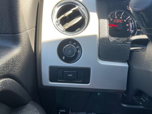 Used 2014 Ford F150 FX4 w/ Equipment Group 402A Luxury image 22