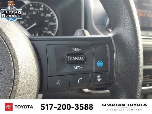 Used 2024 Nissan Rogue SV image 28