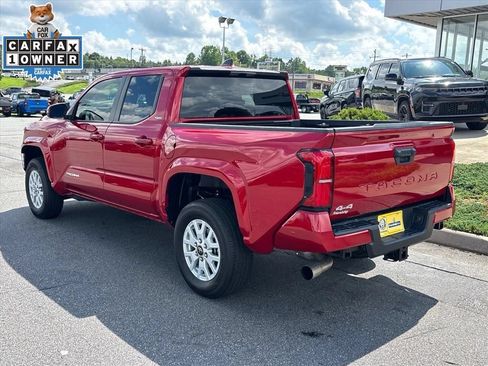 Used 2025 Toyota Tacoma SR5 AWD/4WD image 24