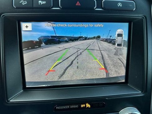 Certified 2019 Ford Expedition XLT w/ Equipment Group 202A AWD/4WD image 23
