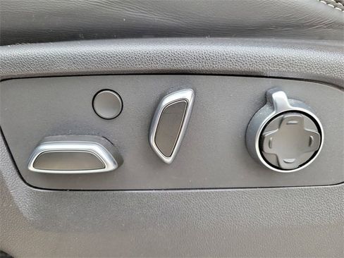 Used 2024 GMC Sierra 2500 Denali Ultimate image 23