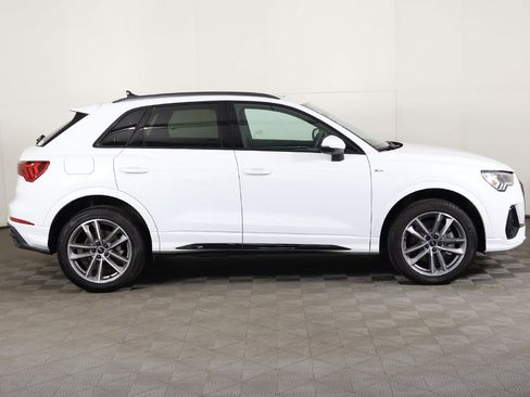 Used 2024 Audi Q3 2.0T Premium Plus w/ Premium Plus Package image 18