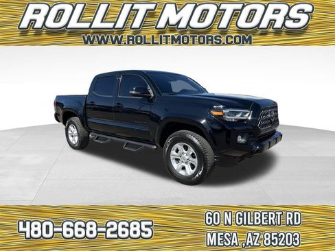 Used 2022 Toyota Tacoma Limited image 1