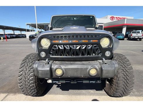 Used 2014 Jeep Wrangler Unlimited Rubicon w/ Connectivity Group image 3