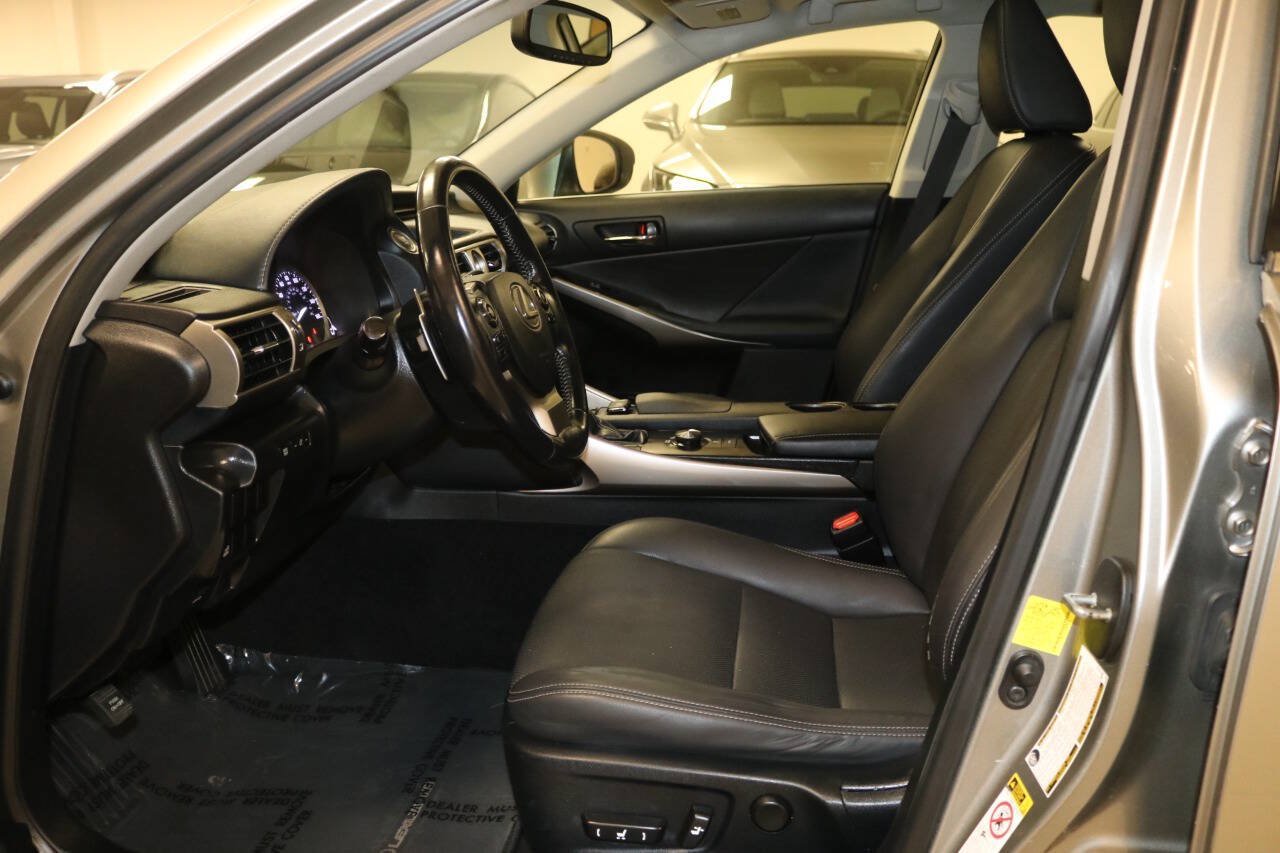 Used 2016 Lexus IS 200t w/ Navigation System Package RWD image 12