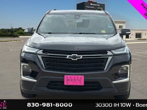 Used 2023 Chevrolet Traverse LT FWD image 8
