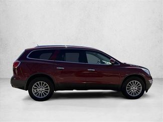 Used 2011 Buick Enclave CXL video 4