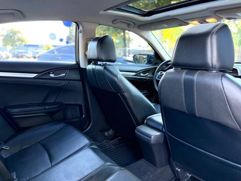 Used 2017 Honda Civic EX-L image 14