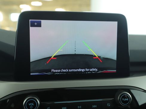 Certified 2022 Ford Escape SE image 7