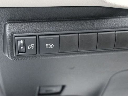 Certified 2026 Toyota Corolla LE image 21