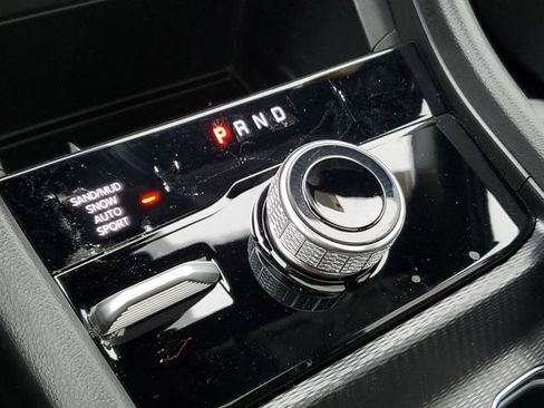 New 2026 Jeep Grand Cherokee Limited w/ Limited Altitude Package image 13