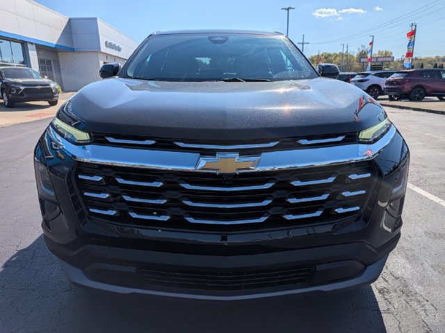 Used 2025 Chevrolet Equinox LT FWD image 8
