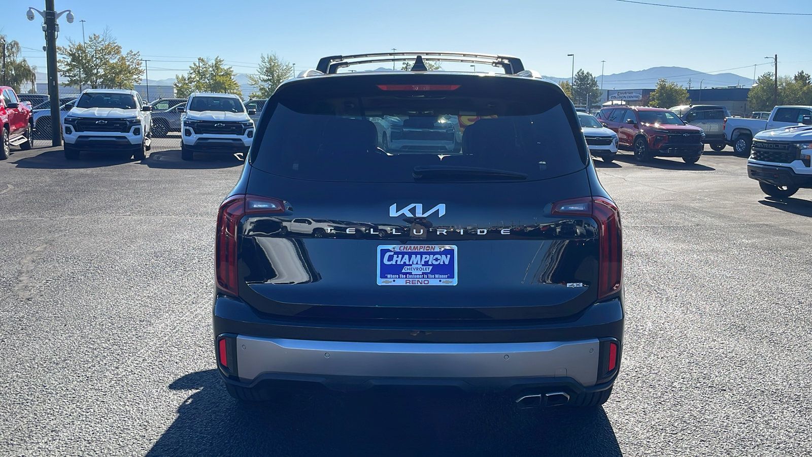 Used 2025 Kia Telluride S AWD/4WD image 6