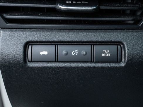 Used 2024 Nissan Altima 2.5 S image 18