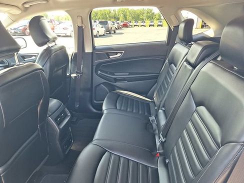 Used 2022 Ford Edge SEL w/ Convenience Package AWD/4WD image 12