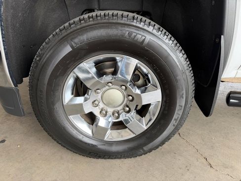 Used 2019 GMC Sierra 2500 SLT w/ Duramax Plus Package AWD/4WD image 62