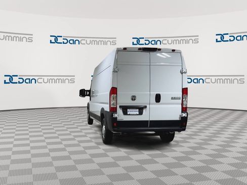 Used 2023 RAM ProMaster 2500 FWD image 7