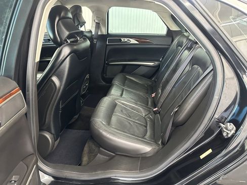 Used 2013 Lincoln MKZ image 11