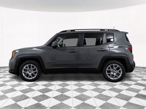 Used 2020 Jeep Renegade Latitude FWD image 13