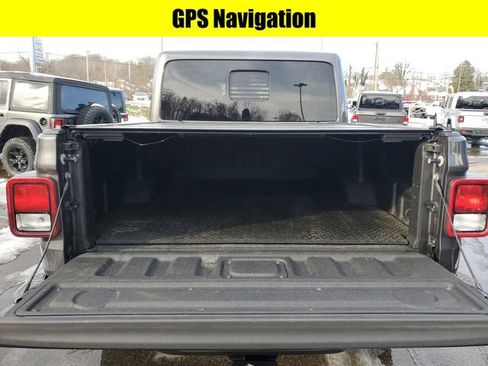 Used 2021 Jeep Gladiator Overland w/ Popular Equipment Package image 8