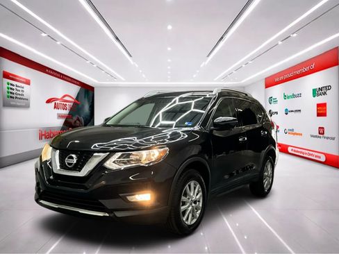 Used 2017 Nissan Rogue SV AWD/4WD image 4